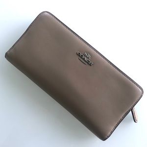COACH Skinny Wallet